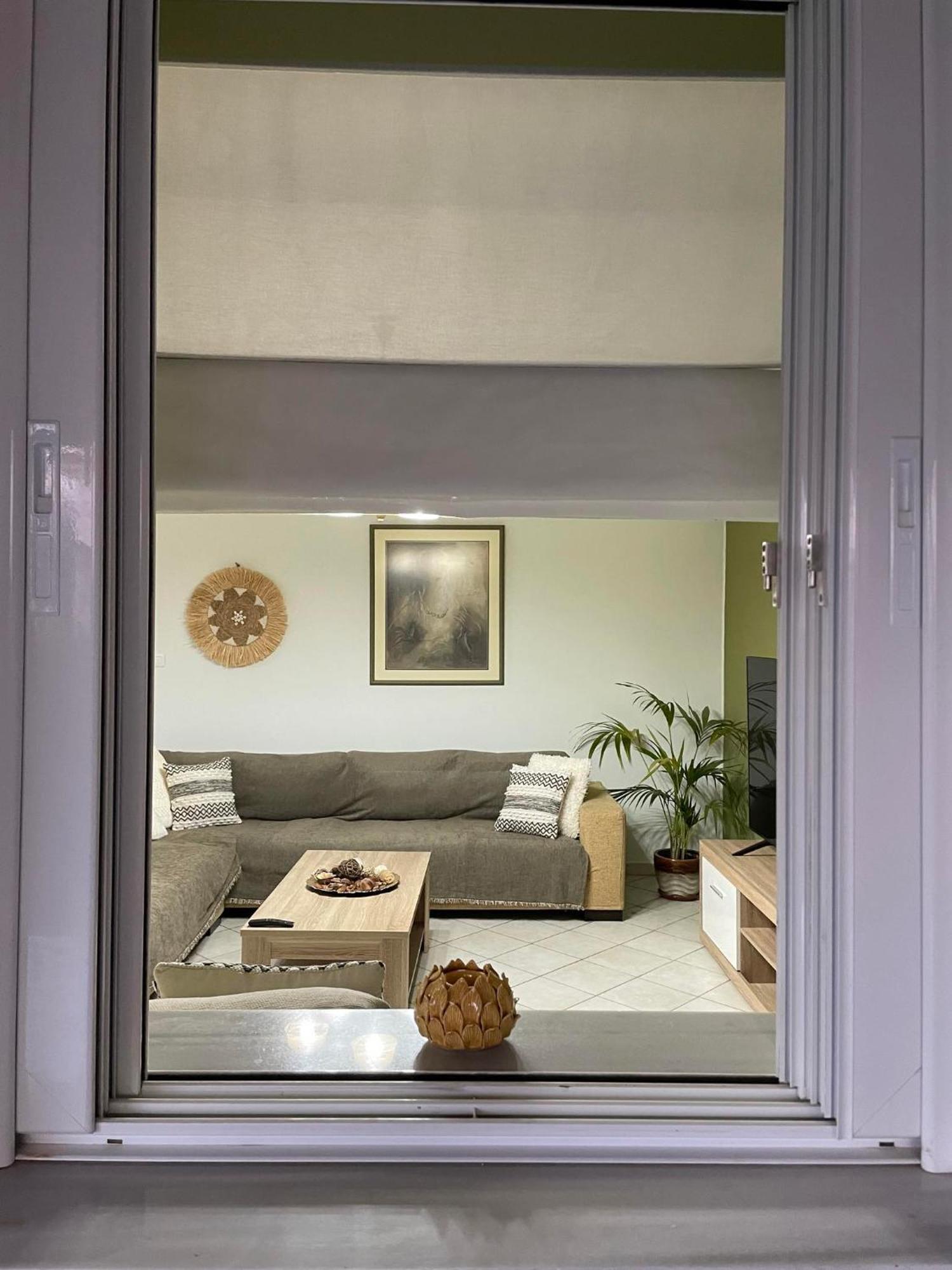 Lithos House Apartment Artemida  Exterior photo